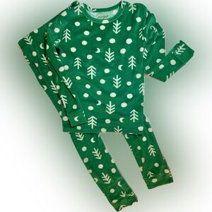 Cat & Jack Kids Holiday Pajamas Size 8